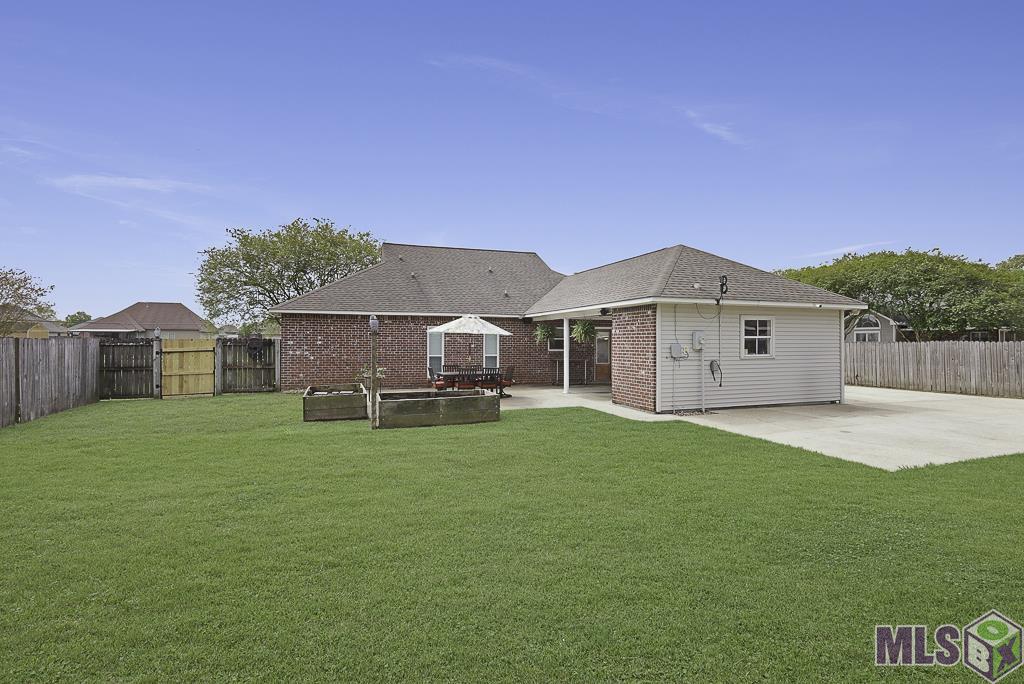 38330 Duplessis Road Prairieville, LA 70769 - Photo 4 of 20 Gallery Image 4