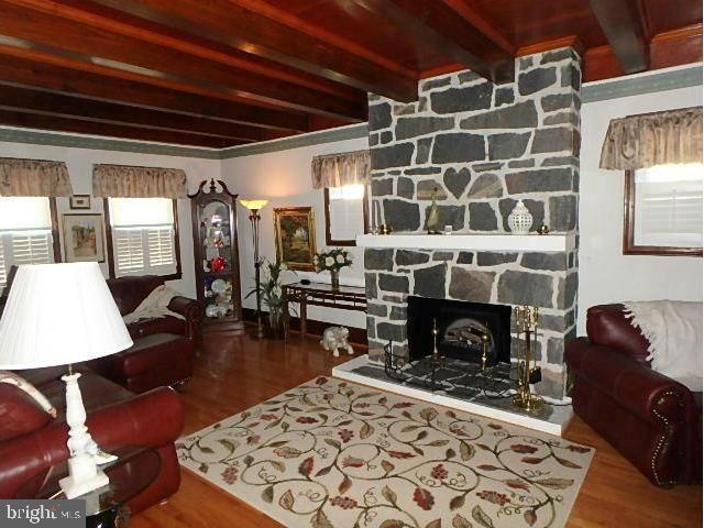 210 Stevens Road Middle River, MD 21220 - Photo 6 of 31 Gallery Image 6