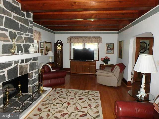 210 Stevens Road Middle River, MD 21220 - Photo 7 of 31 Gallery Image 7
