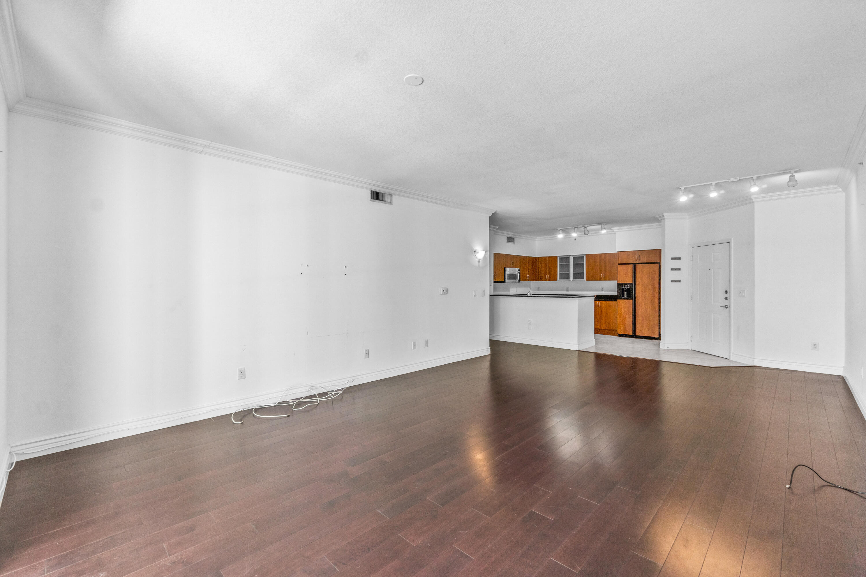 233 South Federal Highway, Unit 317 Boca Raton, FL 33432 - Photo 11 of 40 005-233SouthFederalHighway-BocaRaton-FL-