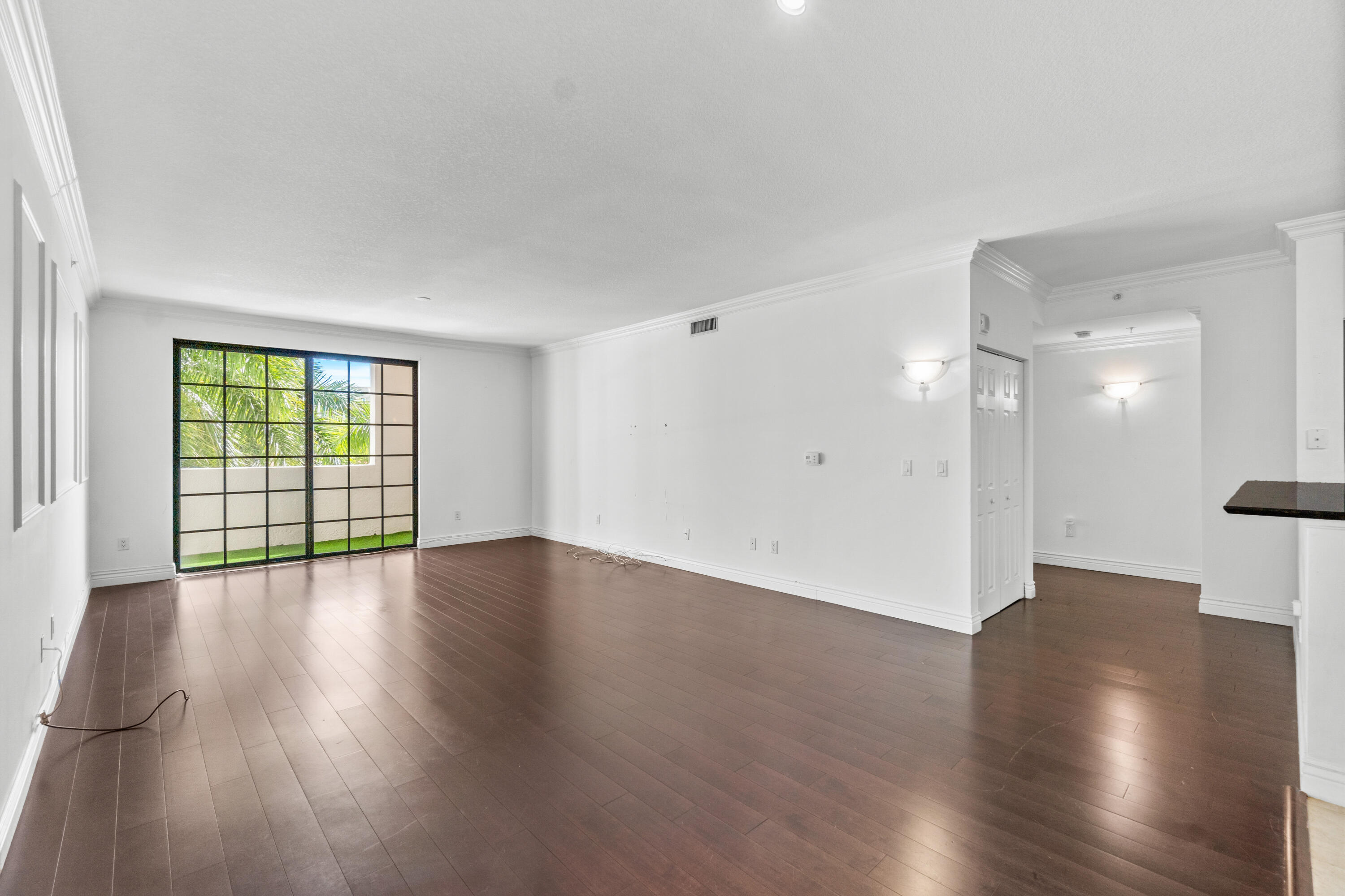 233 South Federal Highway, Unit 317 Boca Raton, FL 33432 - Photo 13 of 40 003-233SouthFederalHighway-BocaRaton-FL-