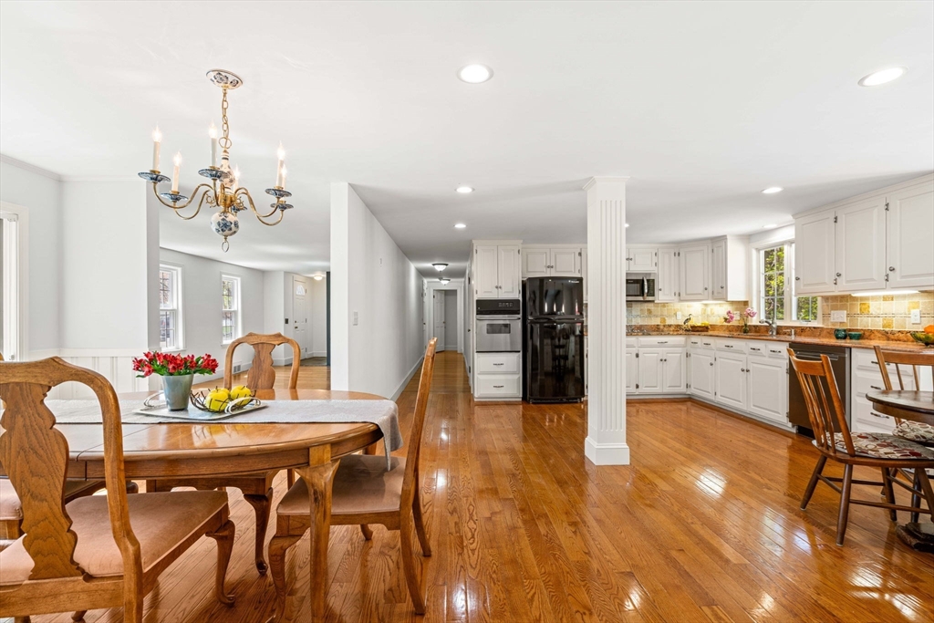 53 Summer Street Danvers, MA 01923 - Photo 5 of 41