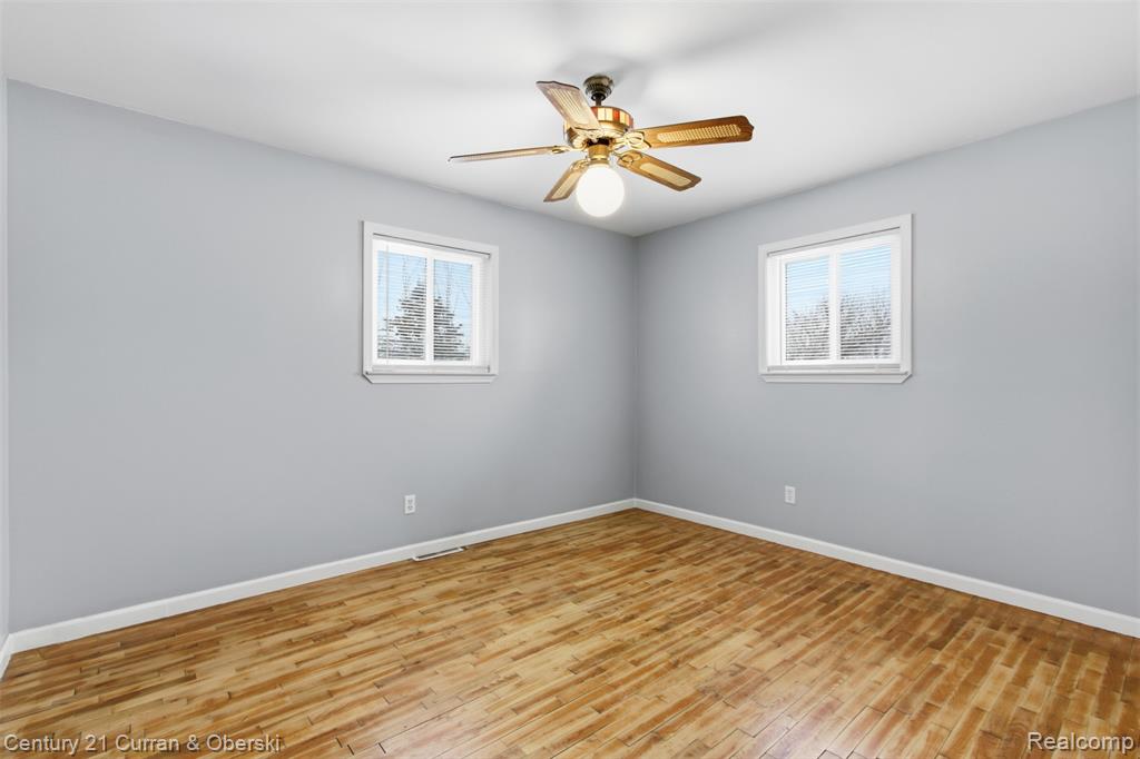 7960 Beard Road Byron, MI 48418 - Photo 11 of 23