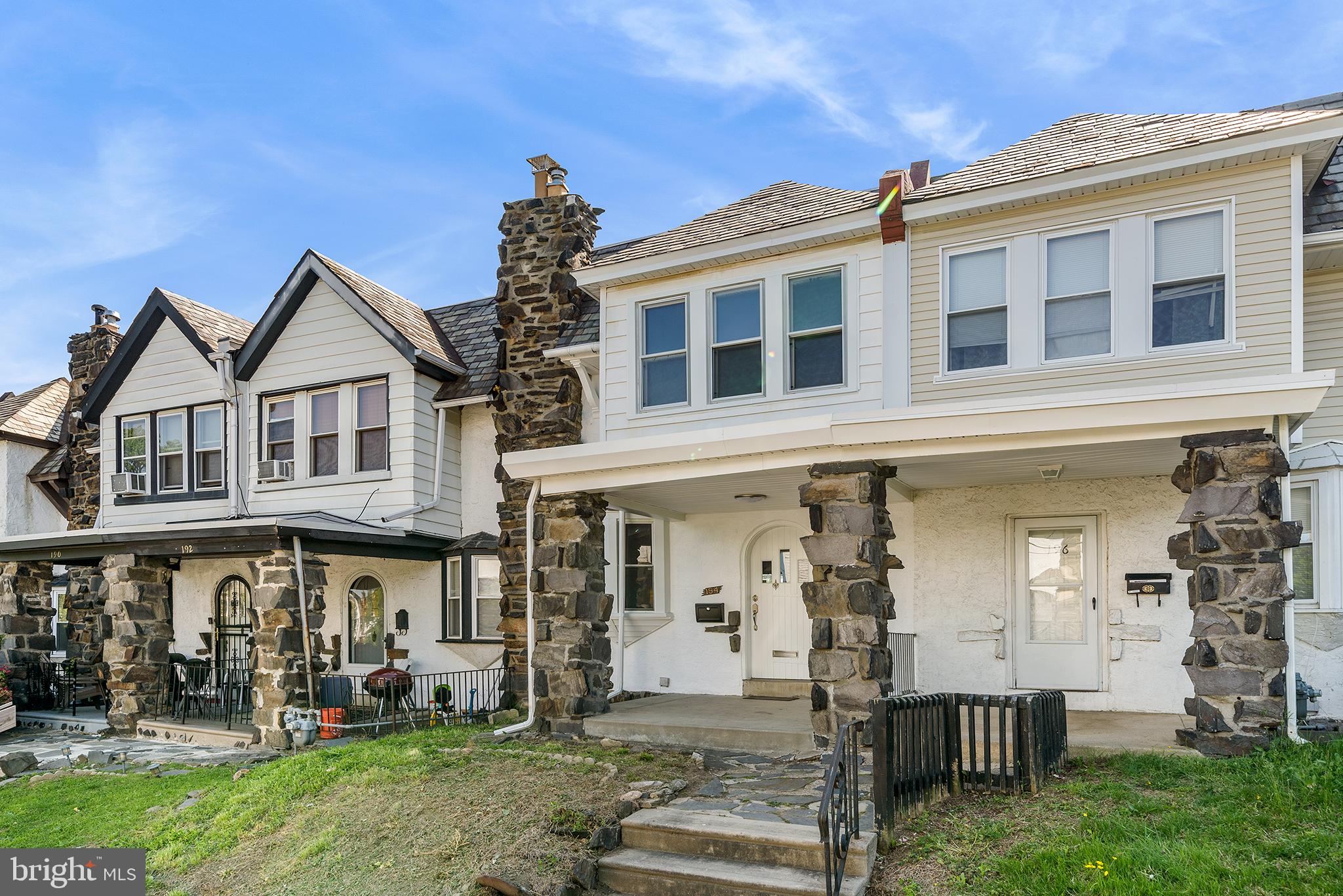 194 Springton Road Upper Darby, PA 19082 - Photo 1 of 19