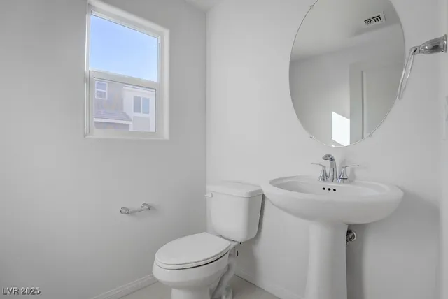 $2,590 | 9241 Hudson Yards Court, Las Vegas, NV 89148