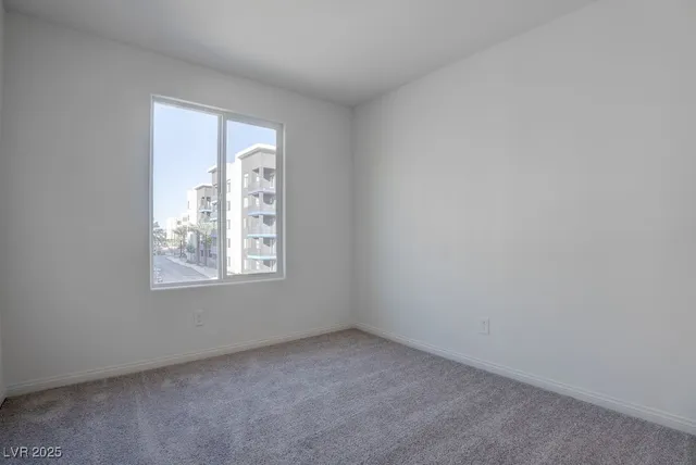 $2,590 | 9241 Hudson Yards Court, Las Vegas, NV 89148