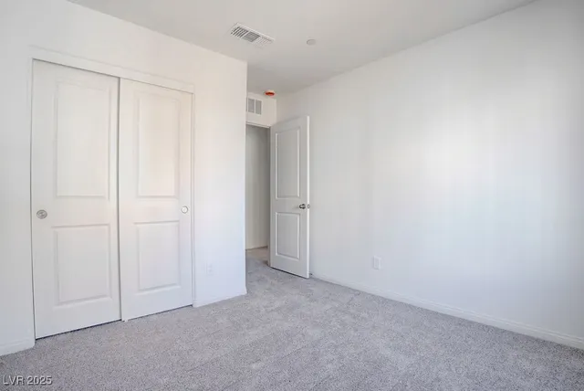 $2,590 | 9241 Hudson Yards Court, Las Vegas, NV 89148