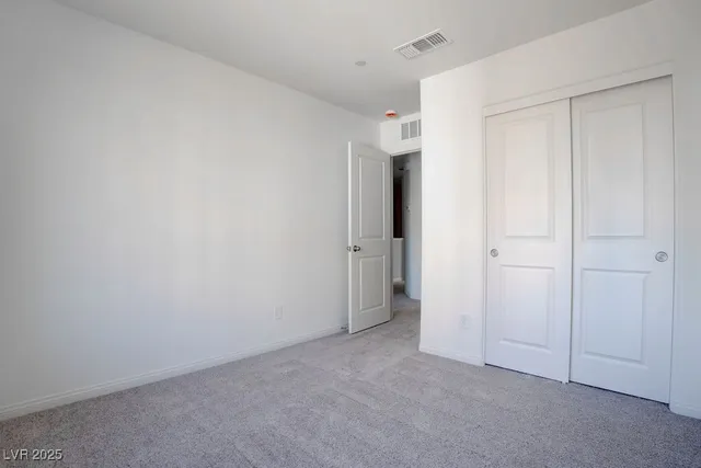 $2,590 | 9241 Hudson Yards Court, Las Vegas, NV 89148