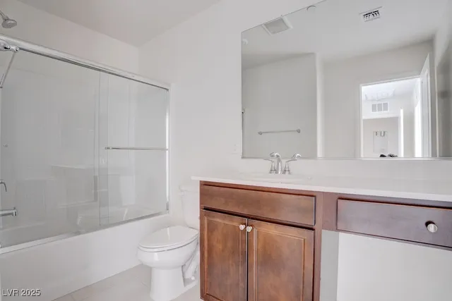 $2,590 | 9241 Hudson Yards Court, Las Vegas, NV 89148