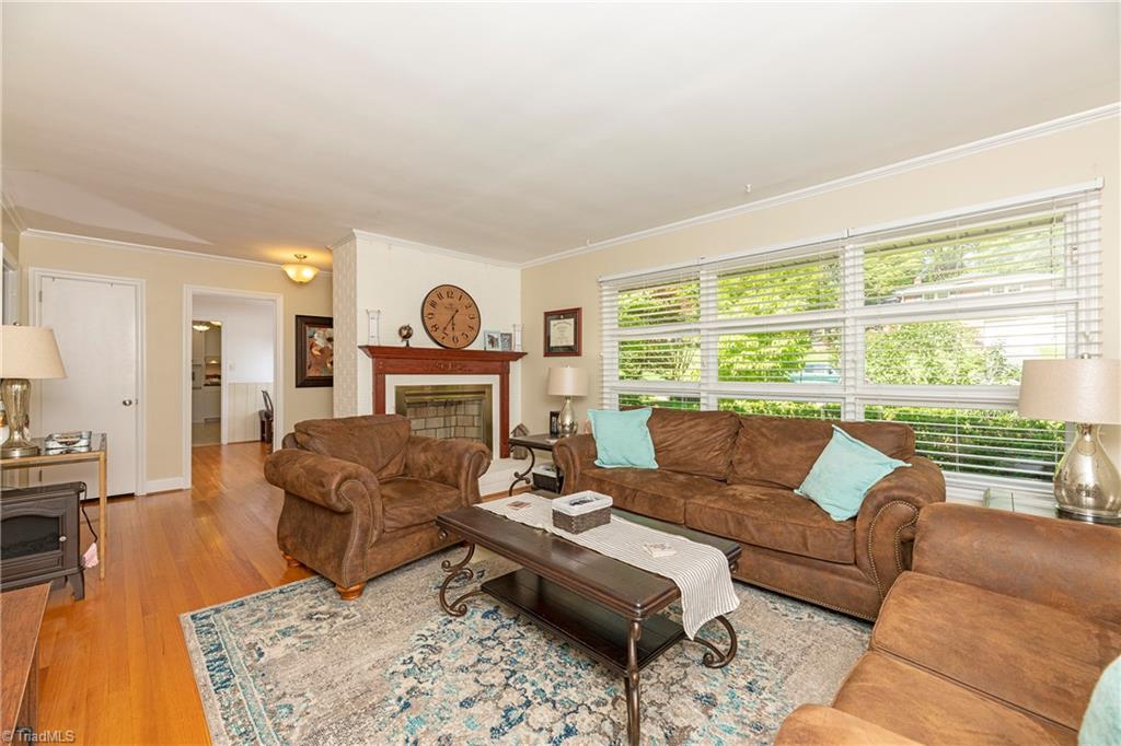 1347 Pinebluff Road Winston-Salem, NC 27103 - Photo 11 of 46 Gallery Image 11
