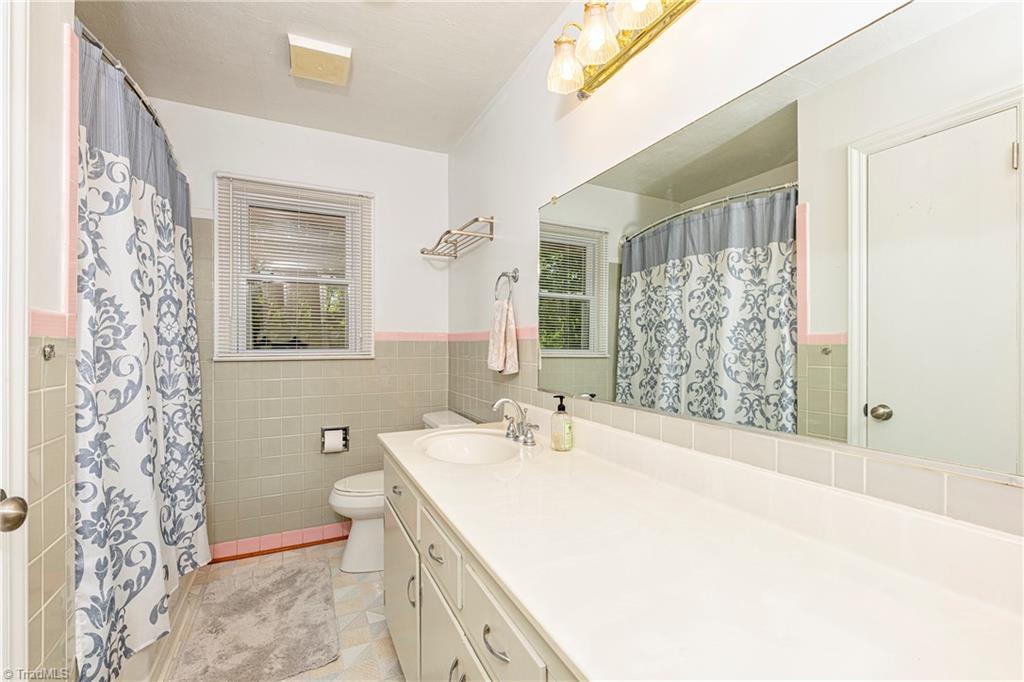 1347 Pinebluff Road Winston-Salem, NC 27103 - Photo 21 of 46 Gallery Image 21