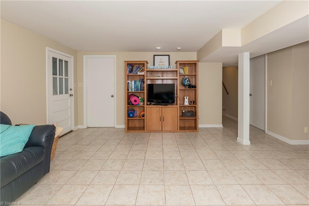 1347 Pinebluff Road Winston-Salem, NC 27103 - Photo 30 of 46 Gallery Image 30