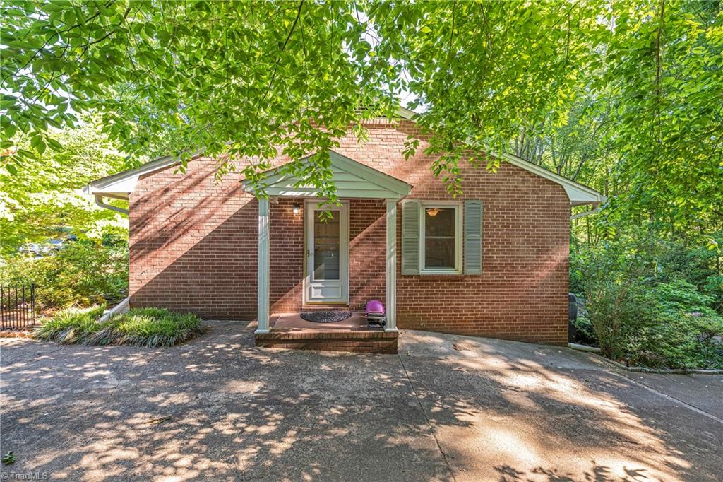1347 Pinebluff Road Winston-Salem, NC 27103 - Photo 40 of 46 Gallery Image 40