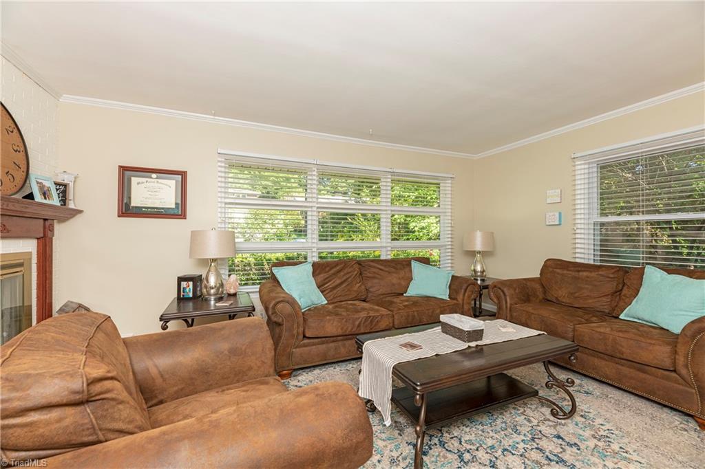 1347 Pinebluff Road Winston-Salem, NC 27103 - Photo 9 of 46 Gallery Image 9