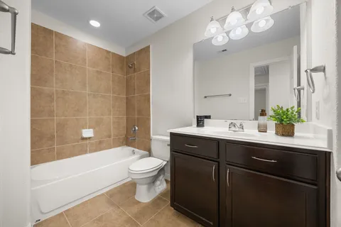 $365,000 | 10045 Hillside Bayou Drive, Houston, TX 77080