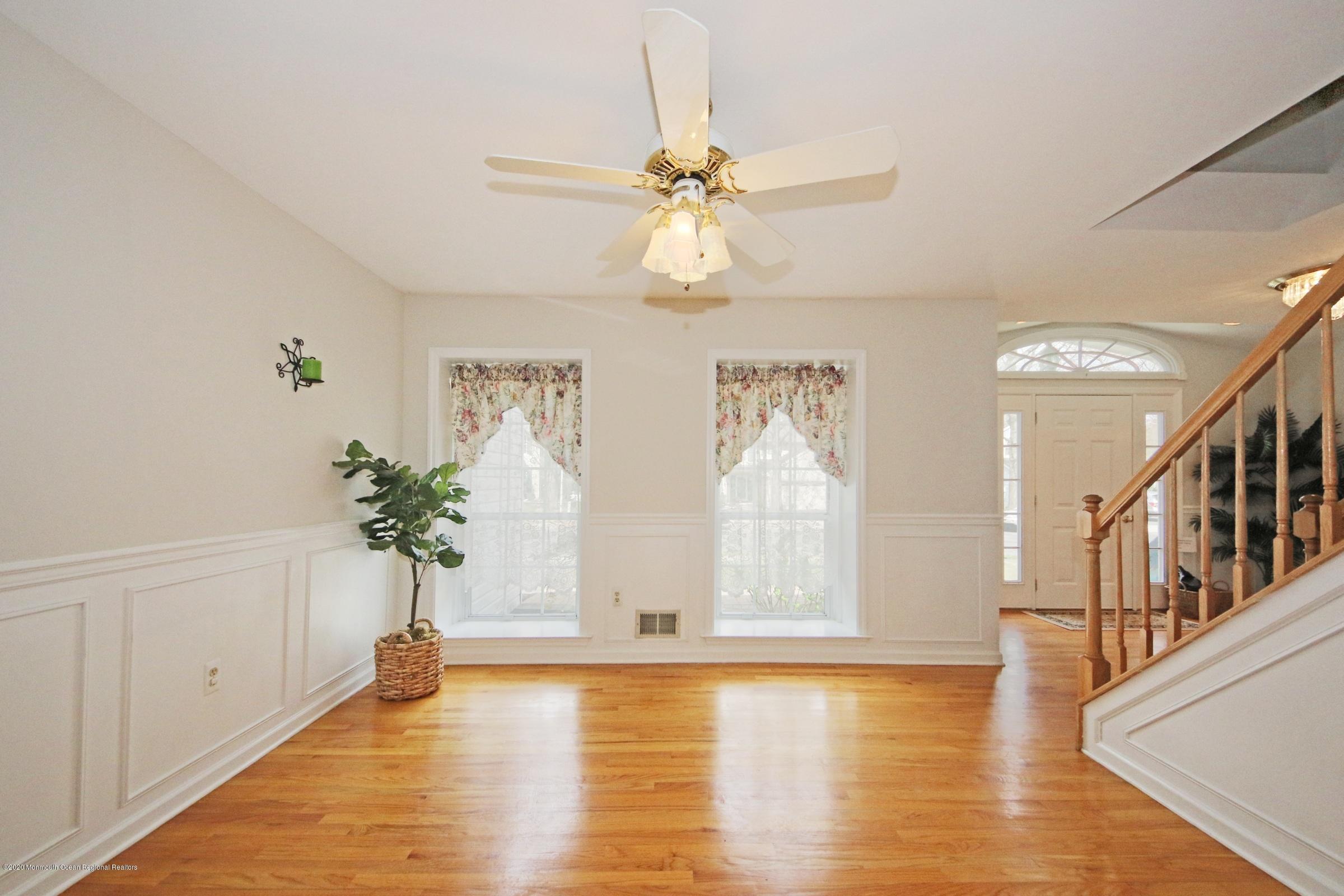 5 Branson Drive Lincroft, NJ 07738 - Photo 14 of 33 DINING RM