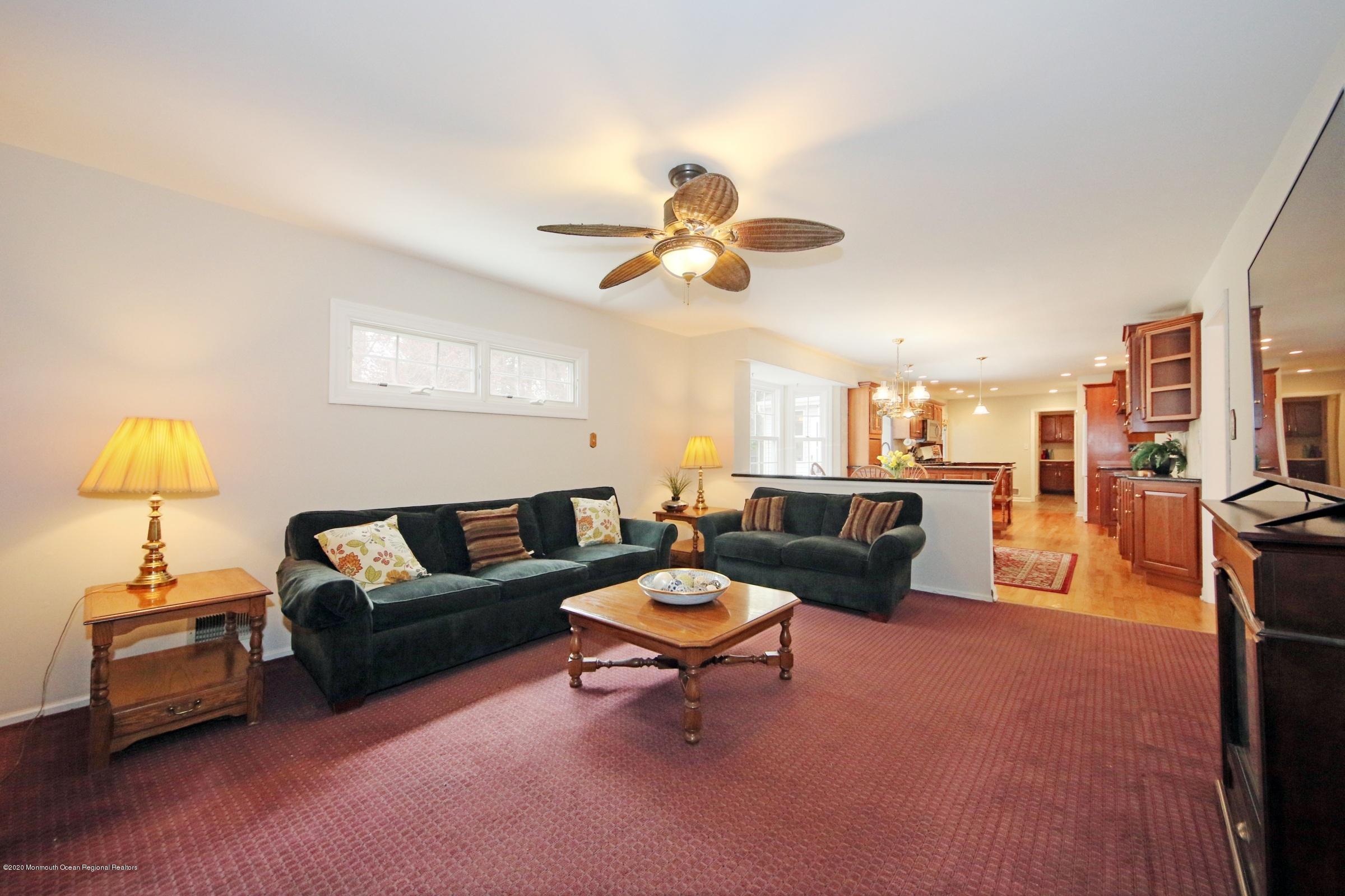 5 Branson Drive Lincroft, NJ 07738 - Photo 7 of 33 FAMILY RM