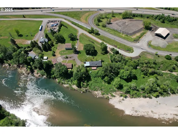 $520,000 | 180 Ruckles Drive, Myrtle Creek, OR 97457