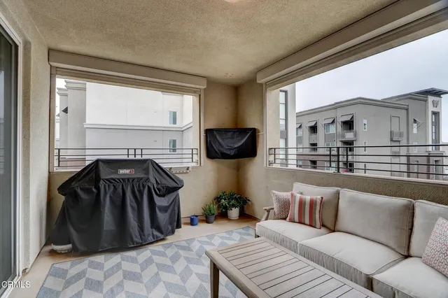 $750,000 | 2810 Wagon Wheel Road, Unit 304, Oxnard, CA 93036