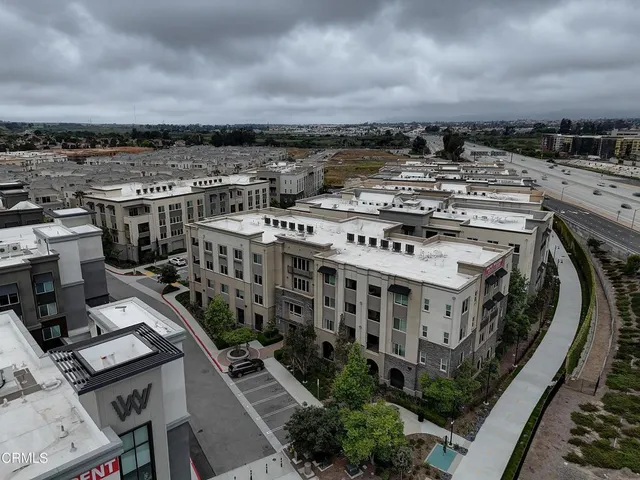 $750,000 | 2810 Wagon Wheel Road, Unit 304, Oxnard, CA 93036