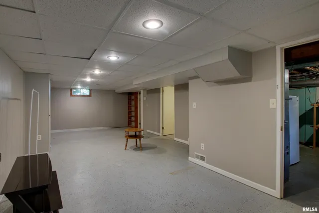 $159,900 | 1421 North 13th Street, Quincy, IL 62301