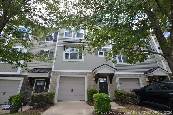 $2,095 | 208 Irving Way, Durham, NC 27703