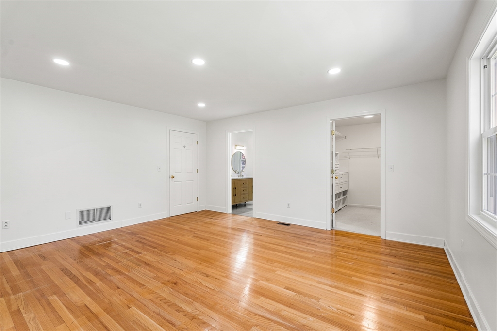 5 Marsden Court Seekonk, MA 02771 - Photo 14 of 39 Gallery Image 14