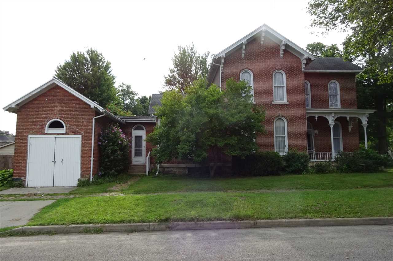 228 West 9th Street Rochester, IN 46975 - Photo 2 of 32