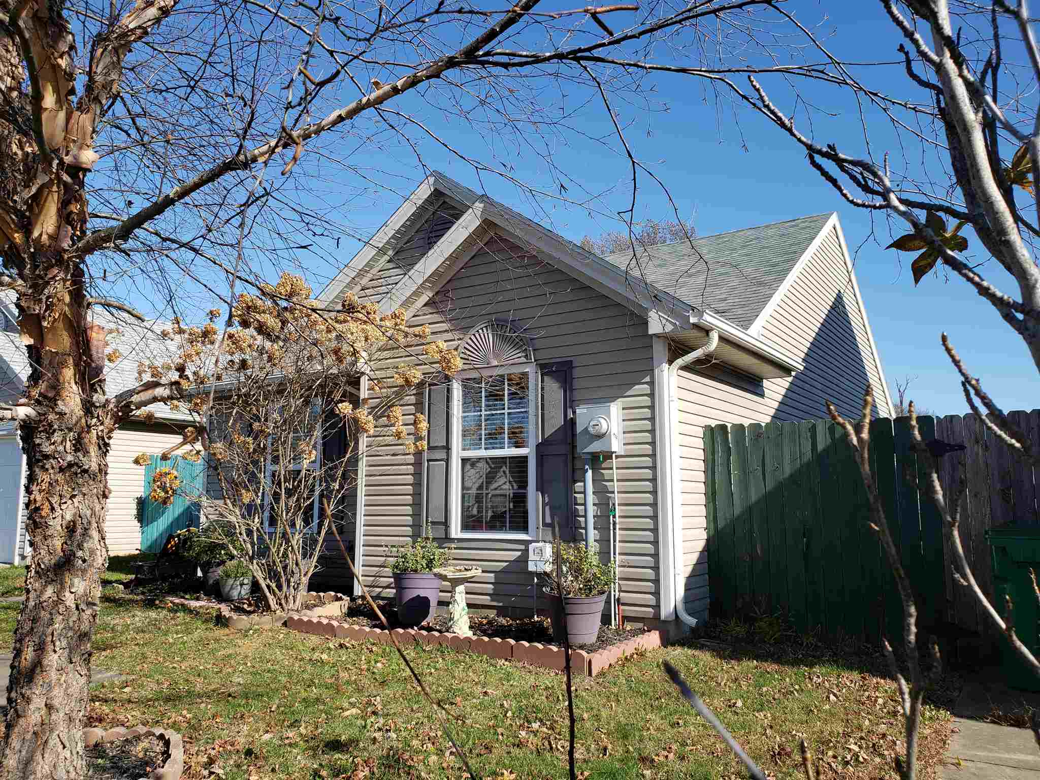 10049 Chatteris Road Evansville, IN 47725 - Photo 3 of 25 Gallery Image 3