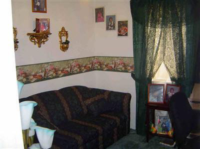 1926 East Carpenter Road Flint, MI 48505 - Photo 6 of 15 20139293-5.JPG