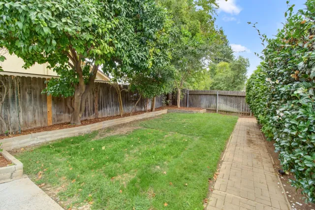 $1,100,000 | 868 Wixford Way, Sacramento, CA 95864