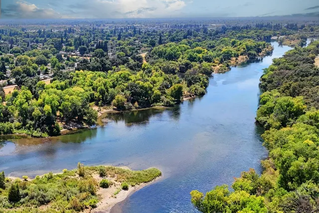 $1,100,000 | 868 Wixford Way, Sacramento, CA 95864