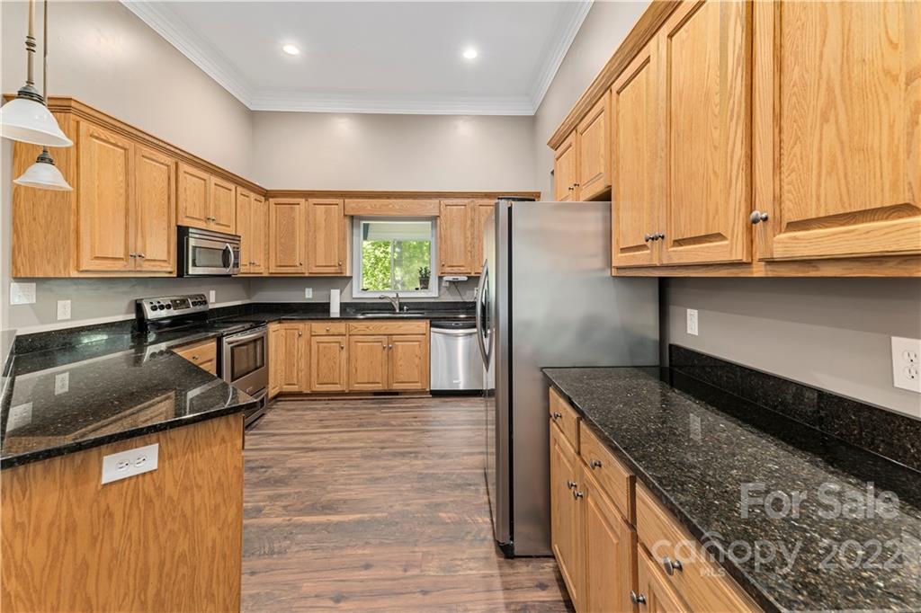 2038 Looper Road Great Falls, SC 29055 - Photo 3 of 33 Gallery Image 3