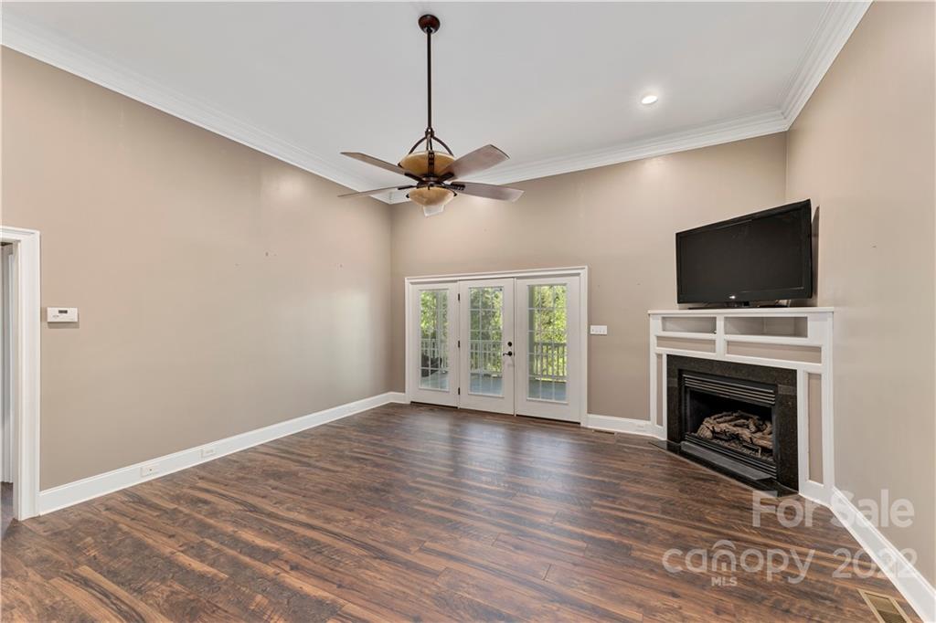 2038 Looper Road Great Falls, SC 29055 - Photo 6 of 33 Gallery Image 6