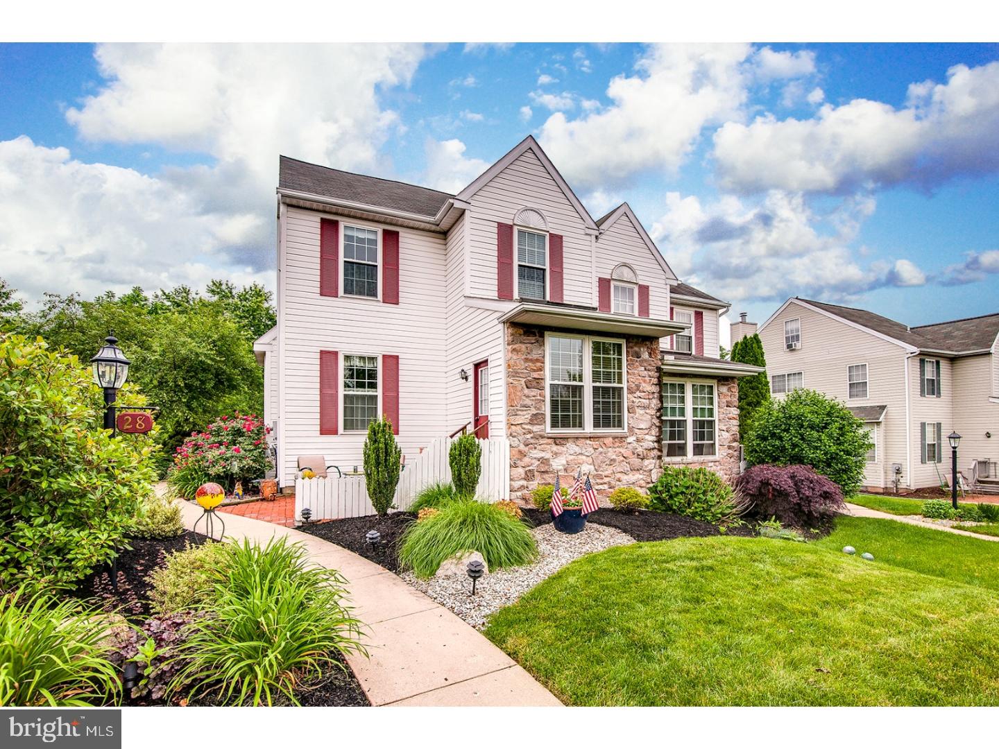 28 Country Road Perkasie, PA 18944 - Photo 1 of 24 Gallery Image 1