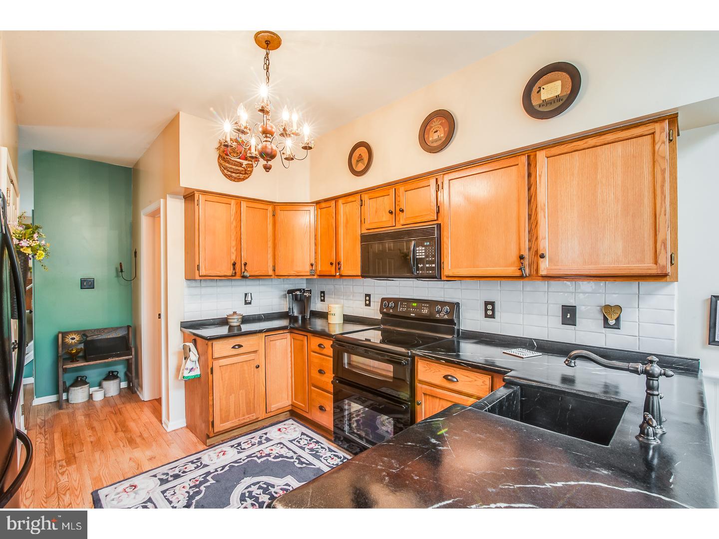 28 Country Road Perkasie, PA 18944 - Photo 12 of 24 Gallery Image 12