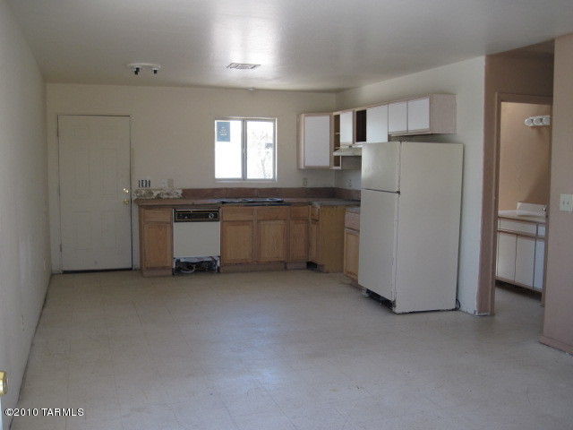 375 East Corona Road Tucson, AZ 85756 - Photo 11 of 20 Gallery Image 11