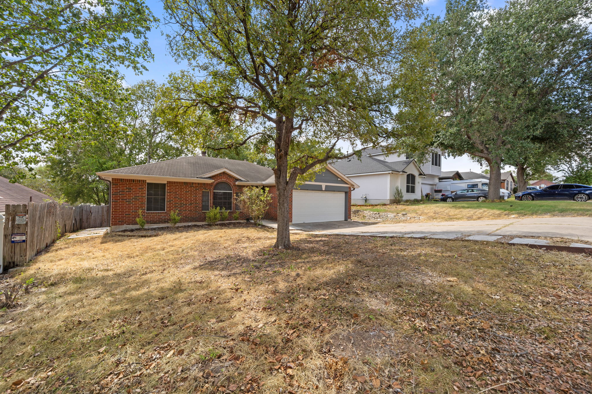5505 Mesquite Grove Road Austin, TX 78744 - Photo 2 of 36 Gallery Image 2
