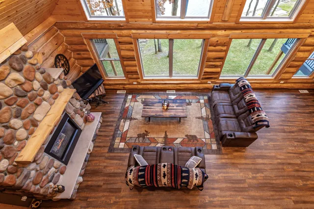 $1,299,800 | 3005 West Lake Jessie Drive, Alexandria, MN 56308