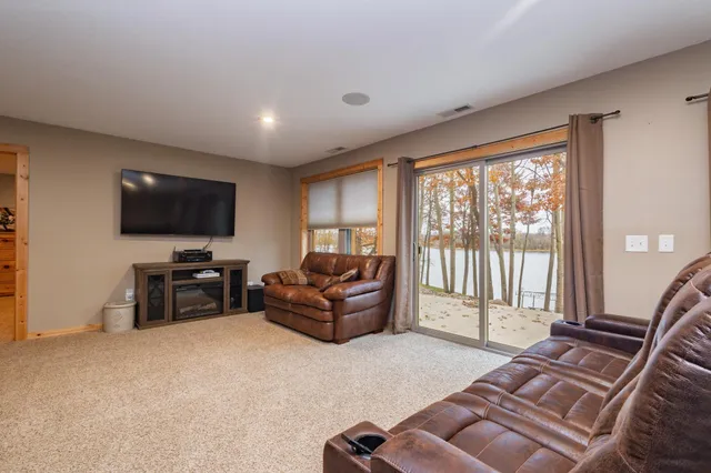 $1,299,800 | 3005 West Lake Jessie Drive, Alexandria, MN 56308