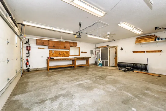 $1,299,800 | 3005 West Lake Jessie Drive, Alexandria, MN 56308