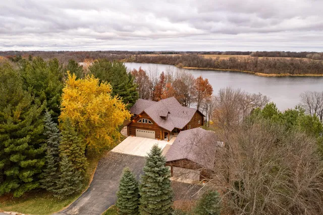 $1,299,800 | 3005 West Lake Jessie Drive, Alexandria, MN 56308