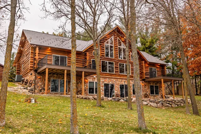 $1,299,800 | 3005 West Lake Jessie Drive, Alexandria, MN 56308