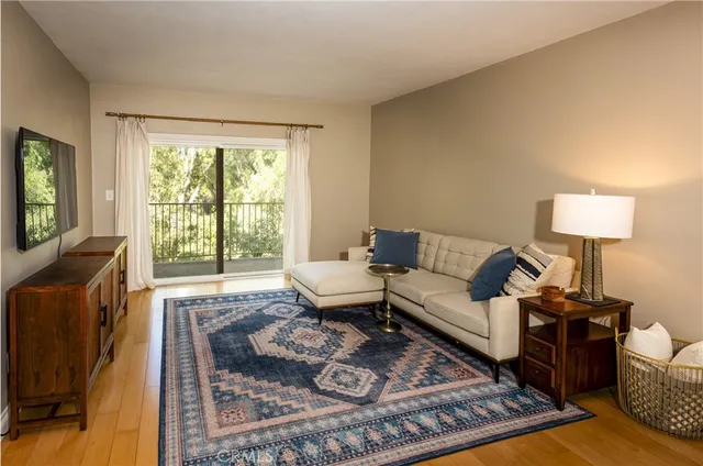 $3,190 | 1108 Camino Real, Unit 508, Redondo Beach, CA 90277