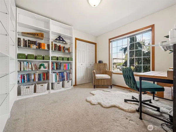$720,000 | 16328 37th St Court East, Lake Tapps, WA 98391