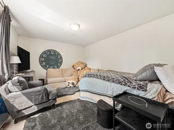$720,000 | 16328 37th St Court East, Lake Tapps, WA 98391