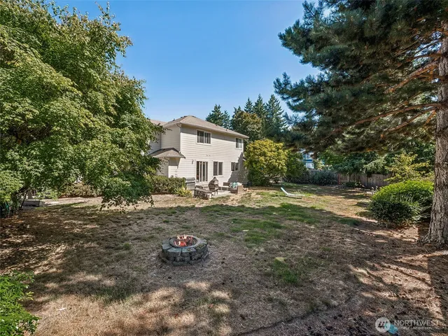 $775,000 | 16328 37th St Court East, Lake Tapps, WA 98391