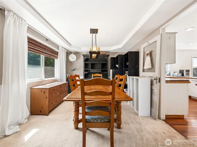 $775,000 | 16328 37th St Court East, Lake Tapps, WA 98391