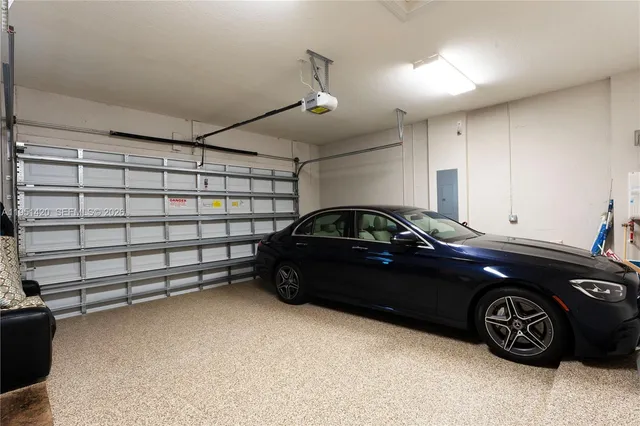 $1,190,000 | 11813 Northwest 79th Court, Parkland, FL 33076