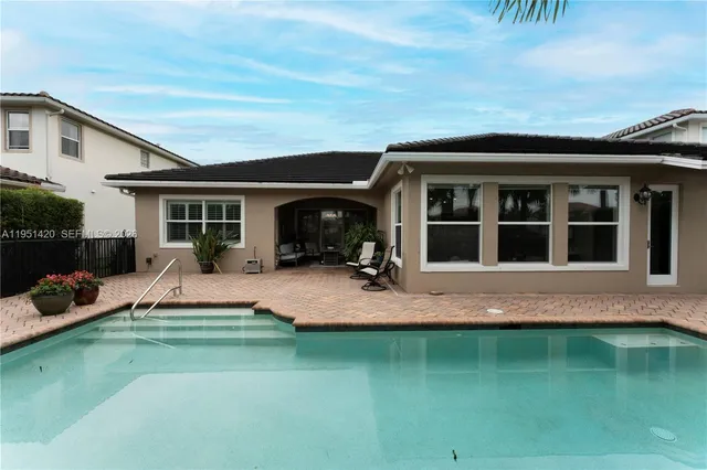 $1,190,000 | 11813 Northwest 79th Court, Parkland, FL 33076